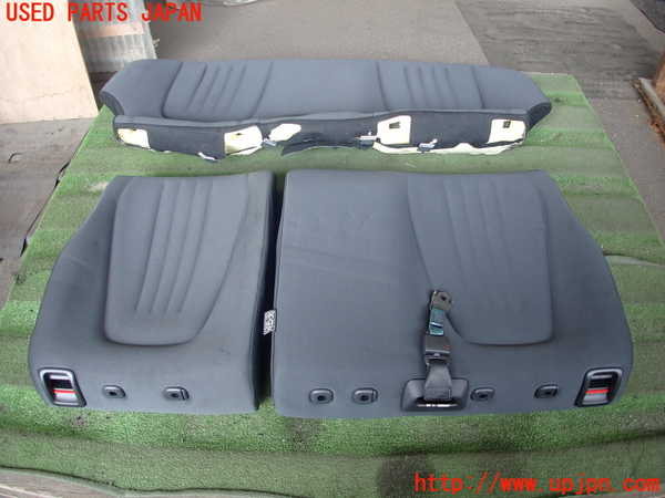 2UPJ-26487385]ヤリス(YARIS) ハイブリッド(MXPH15)リアシート 中古_m0004.jpg