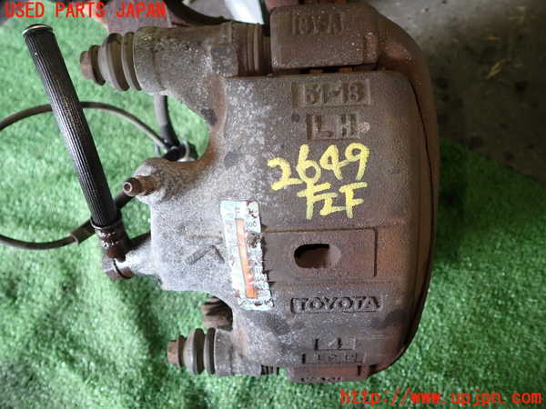 1UPJ-26494085]スターレット(EP91)左フロントキャリパー 中古_m0001.jpg