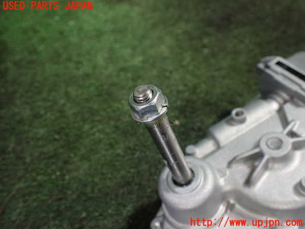 5UPJ-26506775]シエンタハイブリッド(MXPL10G)リアワイパーモーター 中古_m0002.jpg