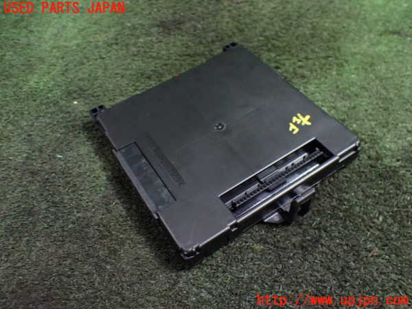 1UPJ-26506150]シエンタハイブリッド(MXPL10G)コンピューター5 89221-52A00 マルチプレックスネットワーク ボデー  中古_m0002.jpg