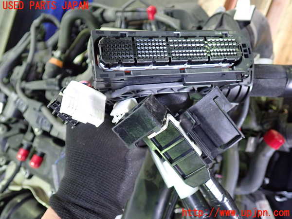 1UPJ-26512010]レクサス・RX200t(AGL20W)エンジン 8AR-FTS 中古_m0003.jpg