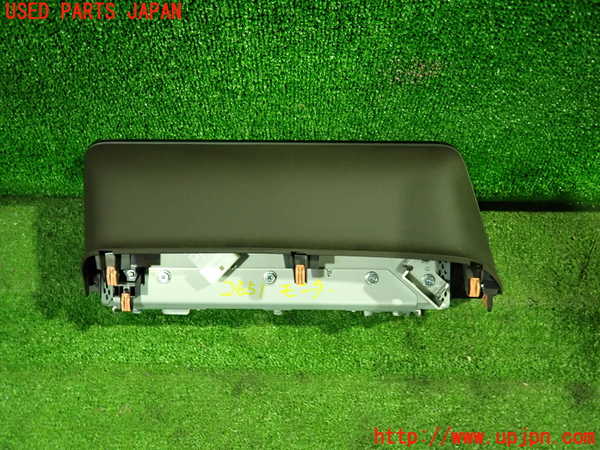 5UPJ-26516629]レクサス・RX200t(AGL20W)モニター 中古_m0002.jpg