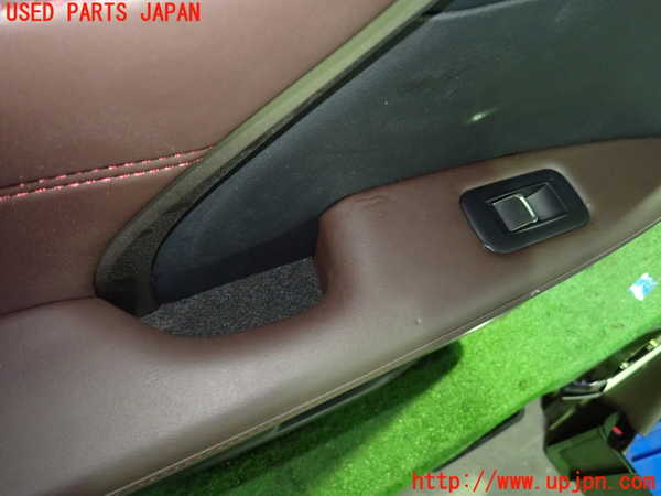 1UPJ-26511324]レクサス・RX200t(AGL20W)左後ドア内張り 中古_m0002.jpg