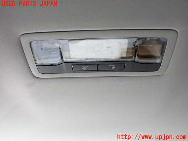 5UPJ-26516412]レクサス・RX200t(AGL20W)ルームランプ2 (2列目) 中古_m0001.jpg