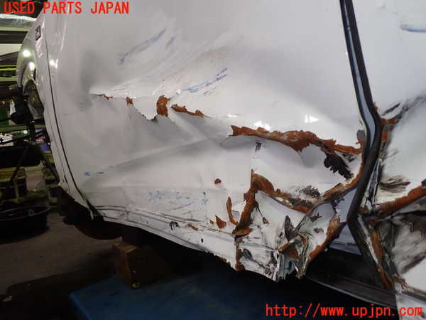 5UPJ-26521260]レクサス・NX200t(AGZ10)左前ドア 43R-00035 ジャンク部品取り_m0002.jpg