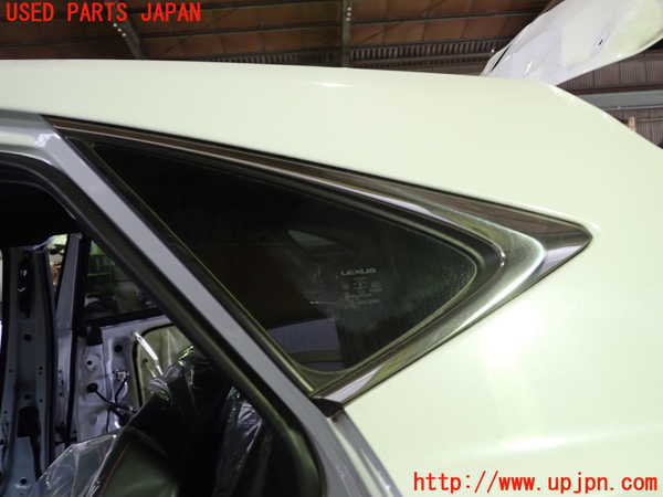 5UPJ-26521382]レクサス・NX200t(AGZ10)左クォーターガラス 43R-005844 中古_m0001.jpg