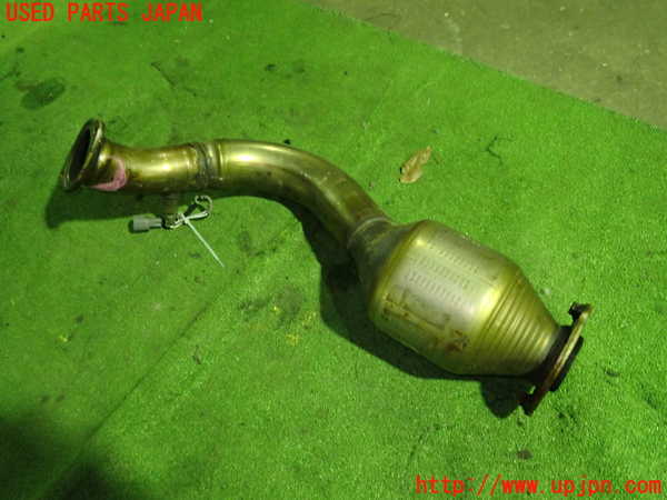 1UPJ-26522661]レクサス・NX200t(AGZ10)触媒1 中古_m0004.jpg