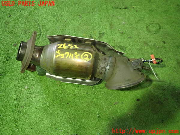 1UPJ-26522662]レクサス・NX200t(AGZ10)触媒2 中古_m0004.jpg