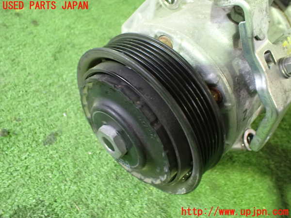 1UPJ-26526025]レクサス・NX200t(AGZ10)エアコンコンプレッサー 中古_m0002.jpg