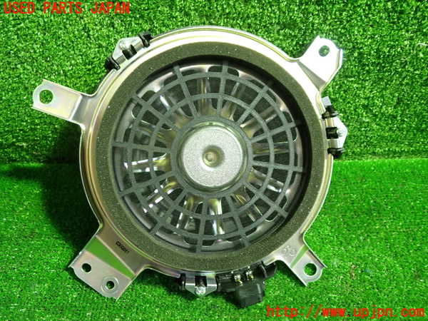1UPJ-26526530]レクサス・NX200t(AGZ10)ウーハー 中古_m0001.jpg