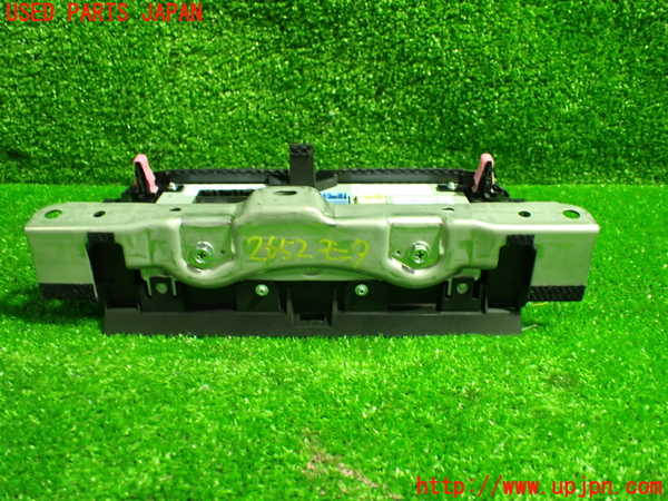 5UPJ-26526629]レクサス・NX200t(AGZ10)モニター 中古_m0004.jpg