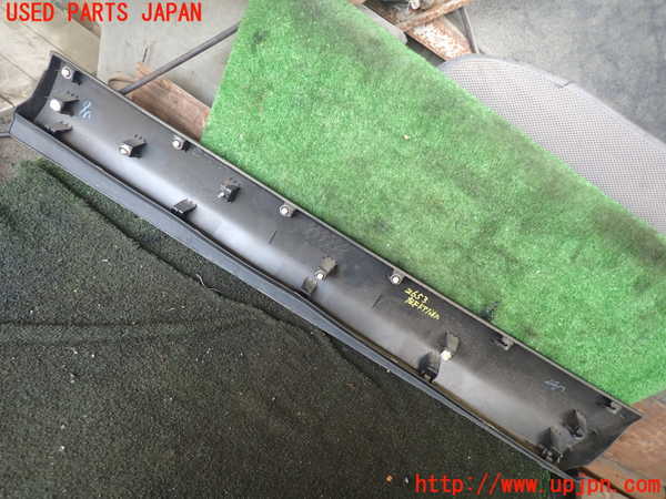 5UPJ-26531262]ハリアー(MXUA80)左前ドアパネル 中古_m0002.jpg