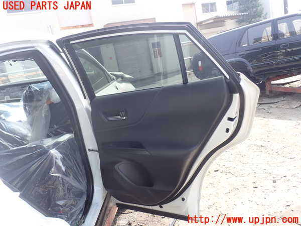1UPJ-26531290]ハリアー(MXUA80)右後ドア 43R-00150 中古_m0004.jpg