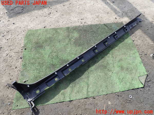 1UPJ-26531392]ハリアー(MXUA80)左サイドステップ 中古_m0003.jpg