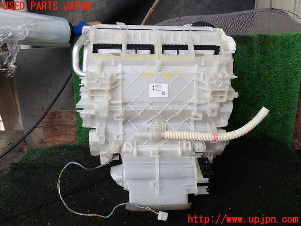 1UPJ-26536081]ハリアー(MXUA80)エバポレーター1 中古_m0001.jpg