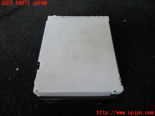 1UPJ-26536741]ハリアー(MXUA80)ヒューズボックス1 中古_m0002.jpg