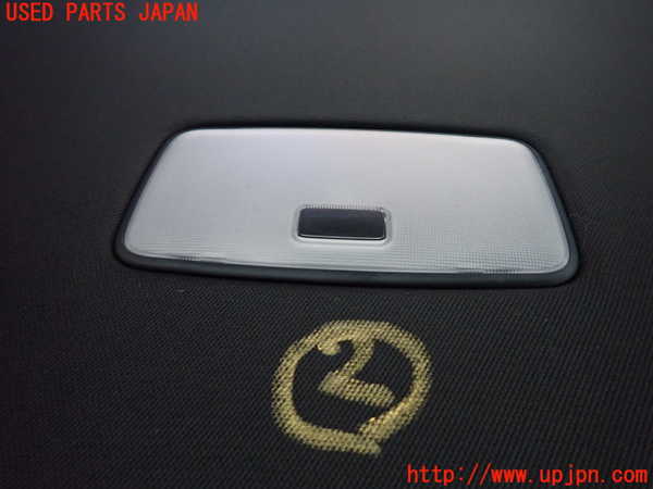 5UPJ-26536412]ハリアー(MXUA80)ルームランプ2 (２列目) 中古_m0001.jpg