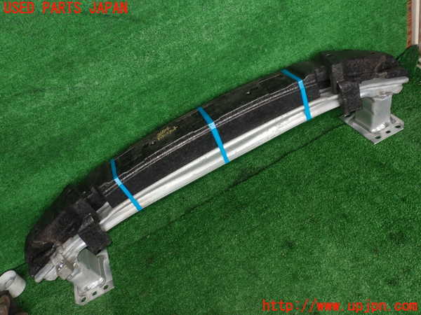 2UPJ-26541014]アウディ・TT クーペ(8JCDA)フロントバンパーホースメント 中古_m0001.jpg