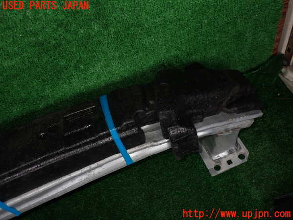 2UPJ-26541014]アウディ・TT クーペ(8JCDA)フロントバンパーホースメント 中古_m0002.jpg