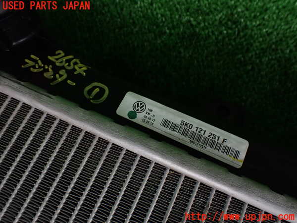 2UPJ-26542321]アウディ・TT クーペ(8JCDA)ラジエーター1 中古_m0002.jpg