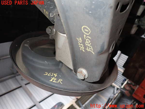 2UPJ-26544305]アウディ・TT クーペ(8JCDA)左リアナックルハブ 中古_m0001.jpg