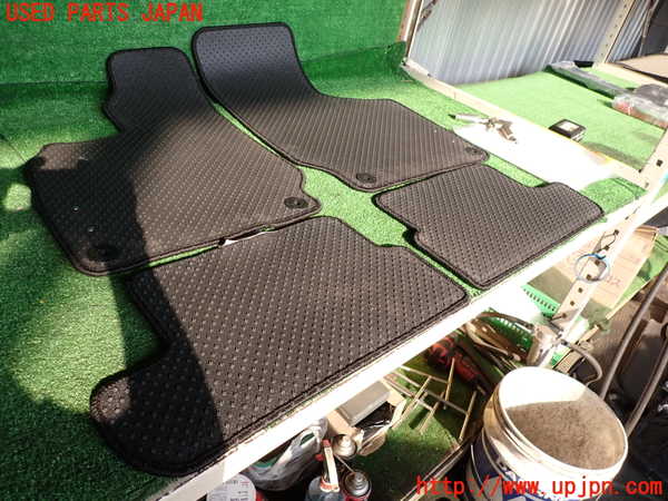 2UPJ-26547800]アウディ・TT クーペ(8JCDA)フロアマット 中古_m0004.jpg
