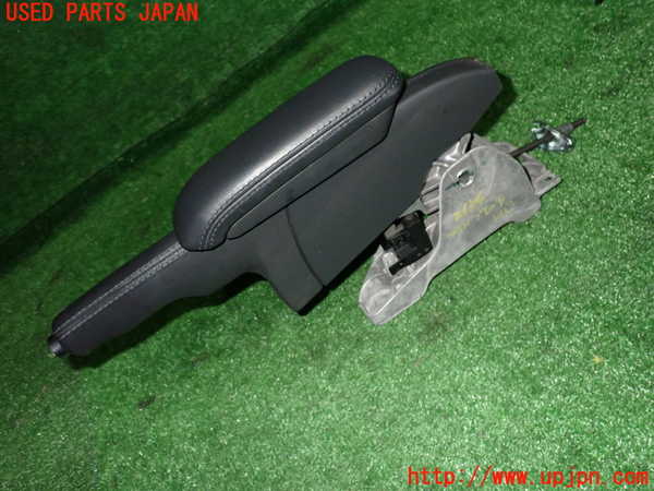 2UPJ-26547550]アウディ・TT クーペ(8JCDA)サイドブレーキレバー 中古_m0001.jpg