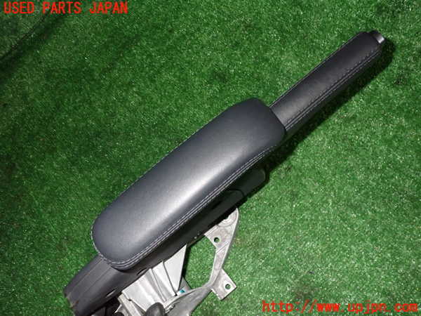 2UPJ-26547550]アウディ・TT クーペ(8JCDA)サイドブレーキレバー 中古_m0003.jpg