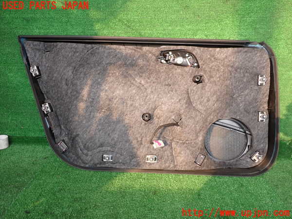2UPJ-26541234]アウディ・TT クーペ(8JCDA)右ドア内張り 中古_m0003.jpg