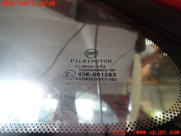 5UPJ-26551382]フィアット・500(31209)左クォーターガラス  (43R-001583)  中古_m0002.jpg