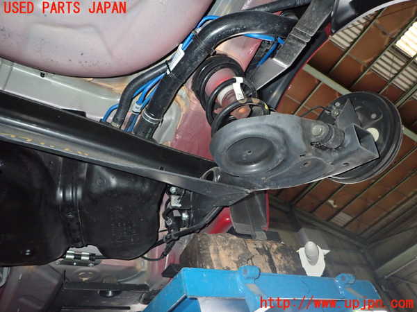 1UPJ-26555380]フィアット・500(31209)リアアクスルビーム 中古_m0005.jpg