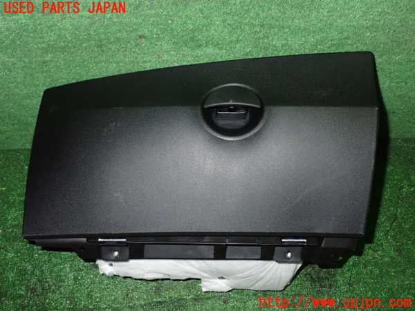 1UPJ-26557516]フィアット・500(31209)グローブボックス1 中古_m0001.jpg