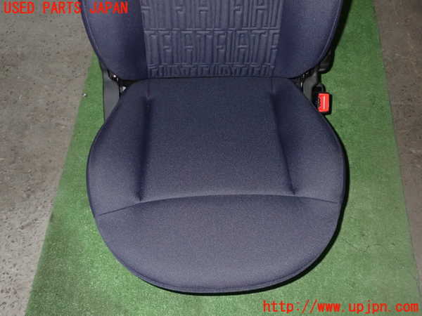 1UPJ-26557035]フィアット・500(31209)運転席シート 中古_m0003.jpg