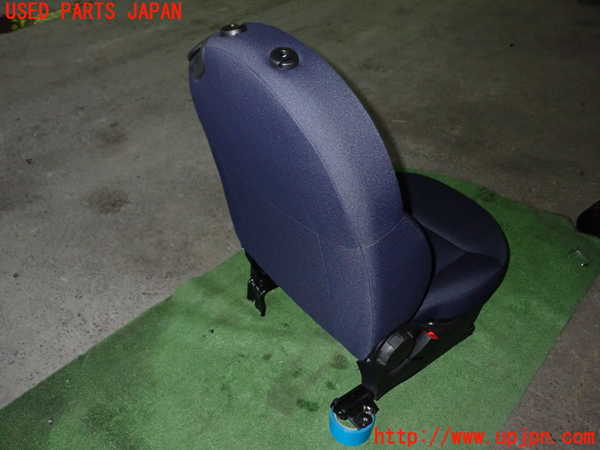 1UPJ-26557065]フィアット・500(31209)助手席シート 中古_m0004.jpg