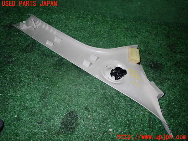 1UPJ-26557660]フィアット・500(31209)左フロントピラートリム 中古_m0004.jpg