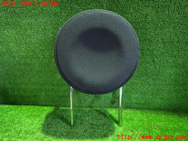 5UPJ-26557150]フィアット・500(31209)右2列目ヘッドレスト 中古_m0001.jpg