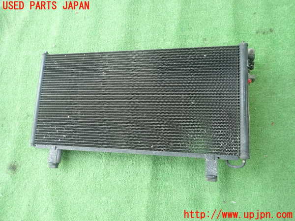 5UPJ-26566031]スカイライン(HR34)エアコンコンデンサー1 中古_m0002.jpg