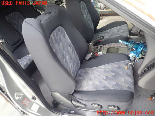 1UPJ-26567035]スカイライン(HR34)運転席シート 中古_m0001.jpg