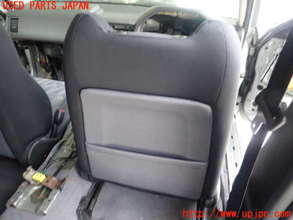 1UPJ-26567035]スカイライン(HR34)運転席シート 中古_m0002.jpg