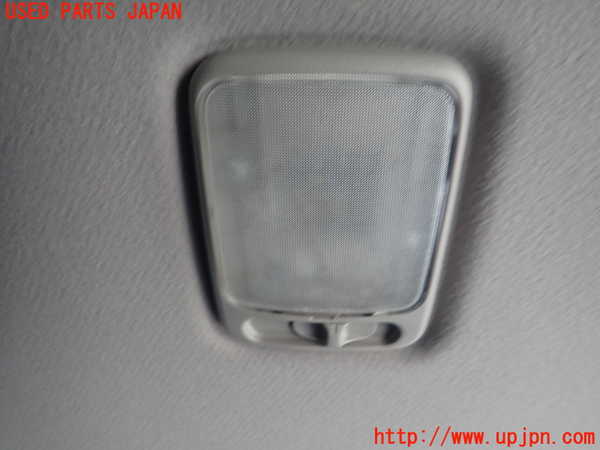 1UPJ-26566412]スカイライン(HR34)ルームランプ2 (2列目) 中古_m0001.jpg