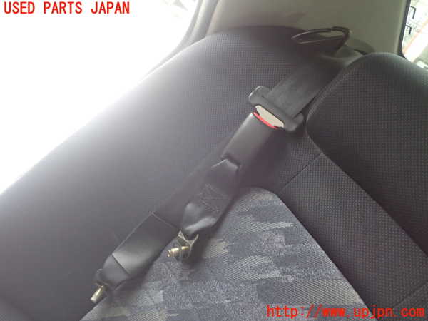 5UPJ-26567155]スカイライン(HR34)右2列目シートベルト 中古_m0001.jpg