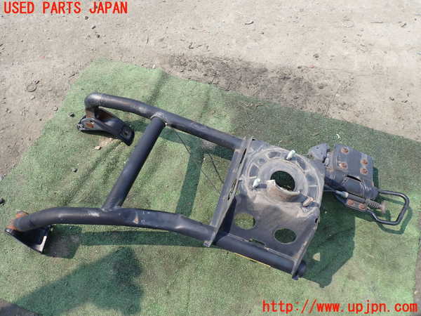 1UPJ-26571700]ハイラックスサーフ(RZN185W)スペアタイヤキャリア 中古_m0001.jpg