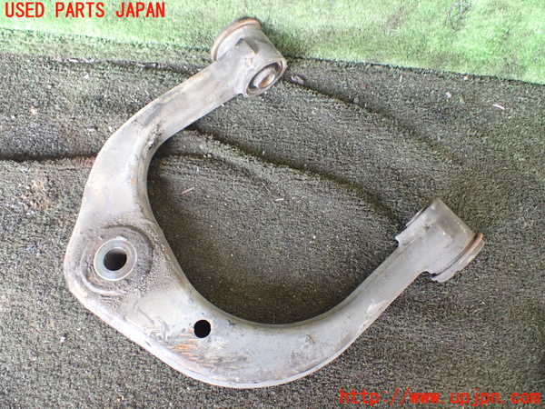 5UPJ-26575136]ハイラックスサーフ(RZN185W)左フロントアッパーアーム1 【ジャンク】_m0002.jpg
