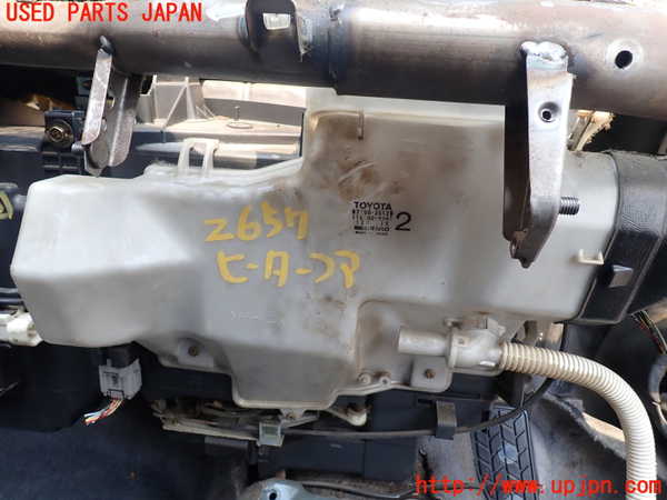 1UPJ-26576100]ハイラックスサーフ(RZN185W)ヒーターコア 中古_m0001.jpg