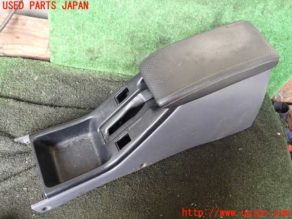 1UPJ-26577540]ハイラックスサーフ(RZN185W)センターコンソール 中古_m0001.jpg