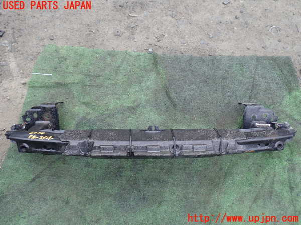 1UPJ-26581014]ポルシェ・カイエン GTS(9PAM4801G)フロントバンパーホースメント 中古_m0001.jpg