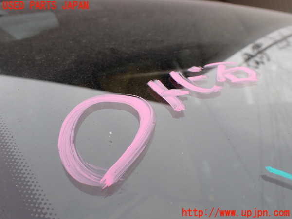 1UPJ-26581195]ポルシェ・カイエン GTS(9PAM4801G)フロントガラス 43R-00168 中古_m0002.jpg