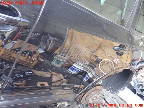 1UPJ-26581320]ポルシェ・カイエン GTS(9PAM4801G)左後ドア 43R-000023 中古_m0003.jpg