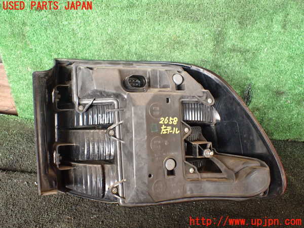 1UPJ-26581536]ポルシェ・カイエン GTS(9PAM4801G)左テールランプ 中古_m0003.jpg