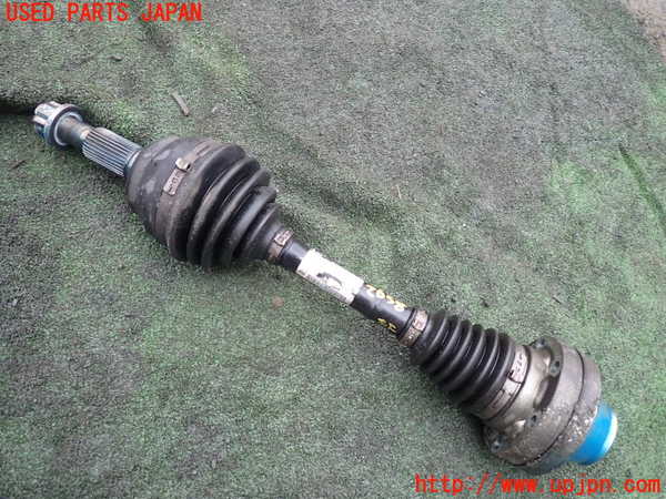 1UPJ-26584010]ポルシェ・カイエン GTS(9PAM4801G)右フロントドライブシャフト 中古_m0001.jpg